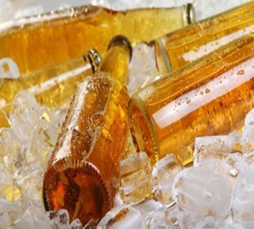 夏天喝冰鎮(zhèn)啤酒解暑？這5個禁忌要知道  我要評論