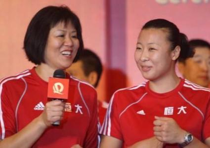 郎平又手術(shù)！一句話暗示需更多幫手，女排最牛隊長或輔佐