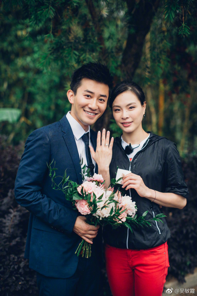 "跳水女皇"吳敏霞結(jié)束8年戀愛(ài)長(zhǎng)跑終嫁人!鄧超送祝福