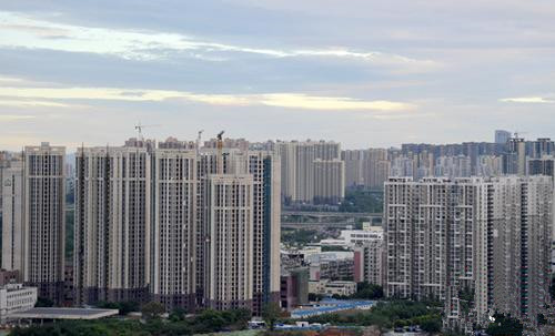 資料圖：成都城區(qū)正在建設(shè)中的某小區(qū)。<a target='_blank' >中新社</a>記者 劉忠俊 攝