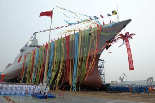 055型導(dǎo)彈驅(qū)逐艦為何系國之重器？突出防空反導(dǎo)能力