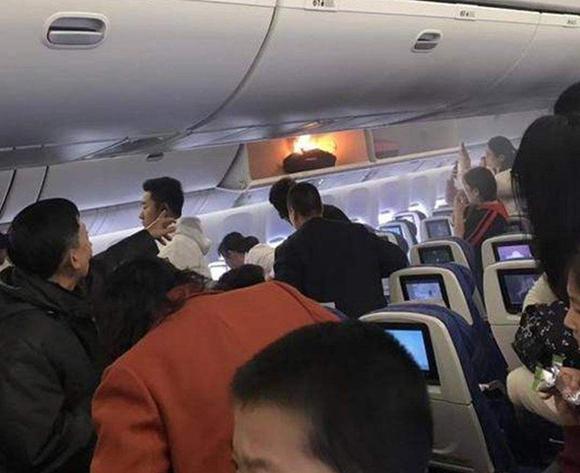 一言不合就起火 坐飛機時充電寶該怎么攜帶？