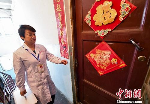 “家庭醫(yī)生”成兩會(huì)熱題：如何破解“簽而不約”？