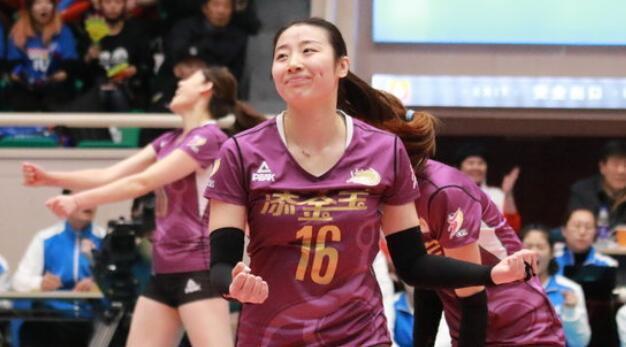 女排昔日MVP逆襲亮新絕技沖冠 郎平盼來新魏秋月？