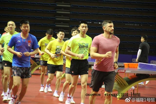 國乒男隊馬龍張繼科領銜31人封訓 00后天才受矚目