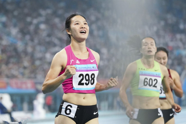 厲害了！女飛人閃耀日本 中國軍團(tuán)一天狂攬三冠