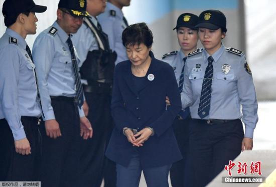 25年監(jiān)禁！樸槿惠干政案二審宣判 比一審多1年