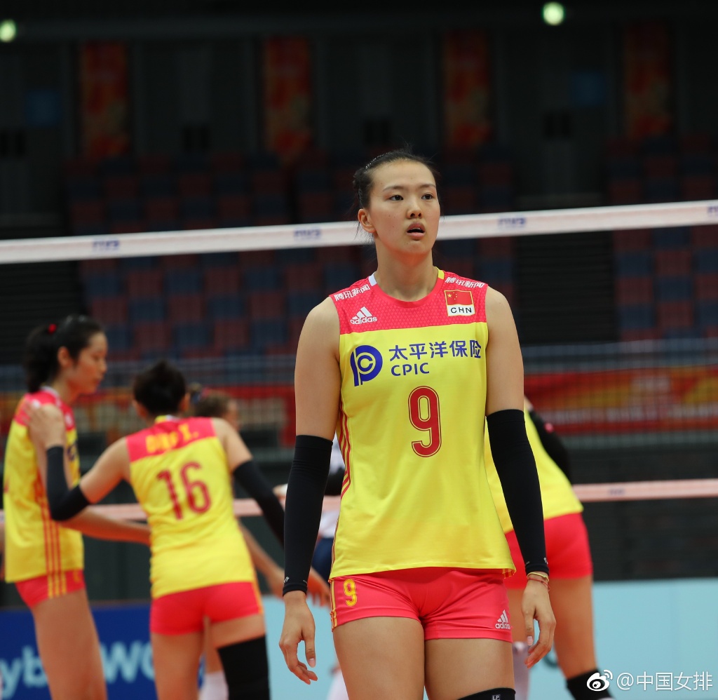 世錦賽-中國女排3-0復(fù)仇美國 提前鎖定六強(qiáng)席位