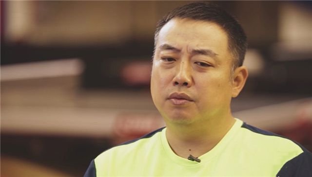 劉國(guó)梁遇新困境！國(guó)乒前2名高手全出局 奧運(yùn)冠軍體能透支0-4慘敗