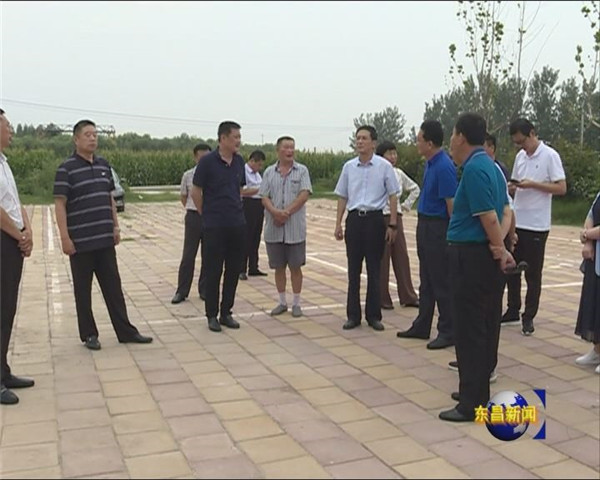 濱州市政協(xié)考察團來我區(qū)考察少數(shù)民族村居建設(shè)情況