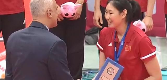 了不起！中國女排4人入選最佳陣容，朱婷MVP，全隊獲獎金448萬