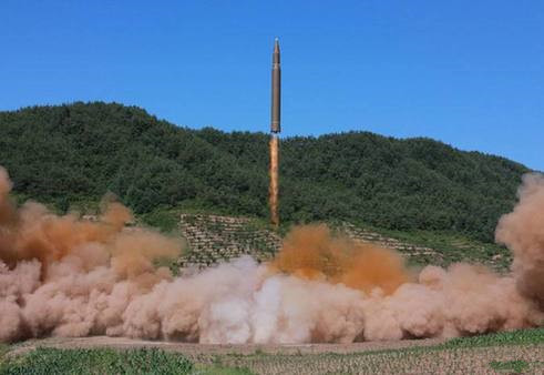 韓軍方稱，朝鮮試射兩枚不明發(fā)射體