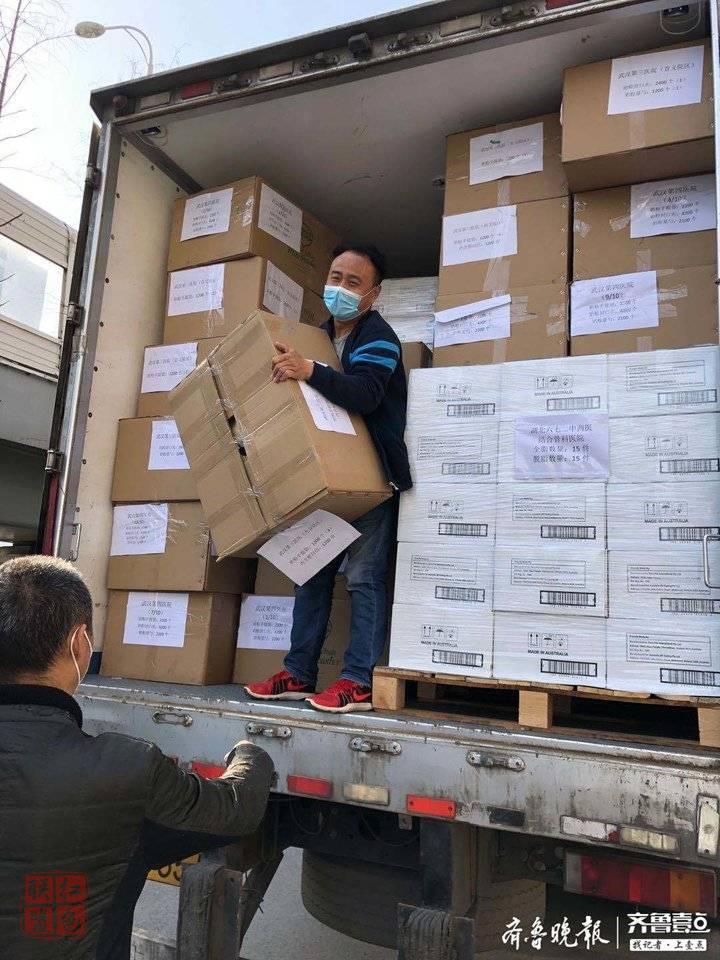 前線直擊|一人一車千里走單騎，聊城漢子的武漢支援記