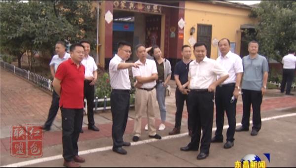 上海交通大學(xué)鄉(xiāng)村振興專(zhuān)家團(tuán)來(lái)我區(qū)考察指導(dǎo)