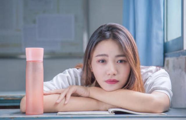 一本、二本、三本的畢業(yè)證和學位證有差別嗎？上面的印章是關鍵
