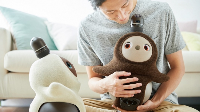 日本治愈機器人銷量大增 緩解疫情中的精神壓力