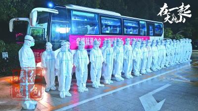 時代報告劇《在一起》還原十個真實(shí)的抗疫故事