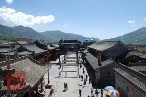 如何推進特色小鎮(zhèn)高質(zhì)量發(fā)展？