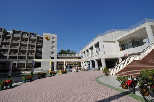 公辦名校復(fù)辦初中 擴(kuò)容優(yōu)質(zhì)教育資源
