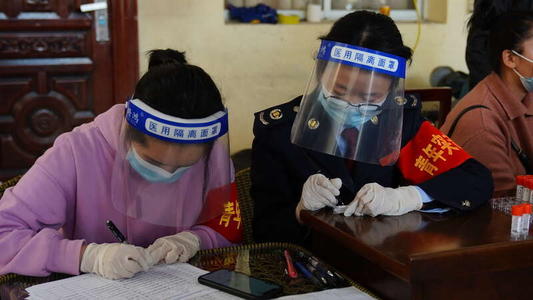團(tuán)云南省委向8個州市團(tuán)組織劃撥特別團(tuán)費70萬元支持疫情防控