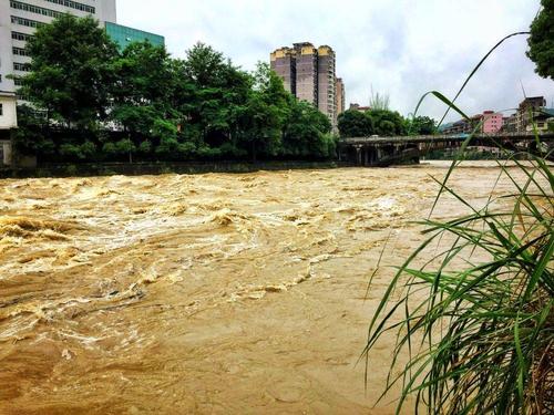 極端天氣頻發(fā)、近80條河流超警，今年汛情還會(huì)不一般嗎？
