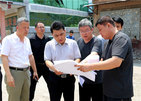 巴海峰在調(diào)研教育工作時強(qiáng)調(diào) 加快教育項(xiàng)目建設(shè) 推進(jìn)教育均衡發(fā)展 辦好人民滿意的教育