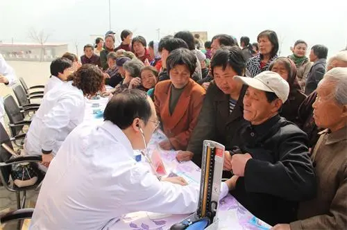 以頂層設(shè)計促進(jìn)醫(yī)療志愿服務(wù)“四化”發(fā)展