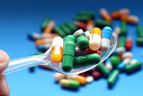 持續(xù)整治醫(yī)藥購銷領(lǐng)域腐敗 讓群眾用上放心藥