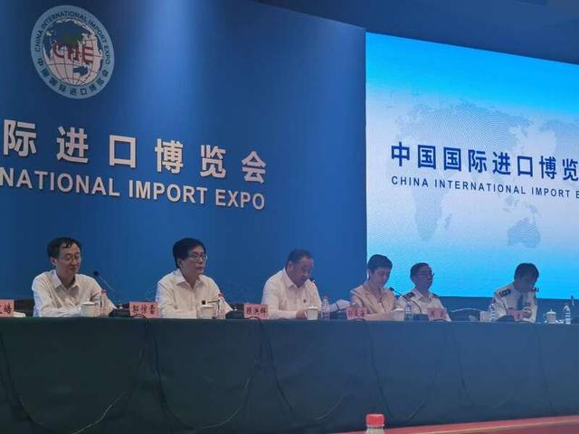 企業(yè)回頭率超八成 第四屆進(jìn)博會(huì)欲促成企業(yè)"見(jiàn)到人談成事"