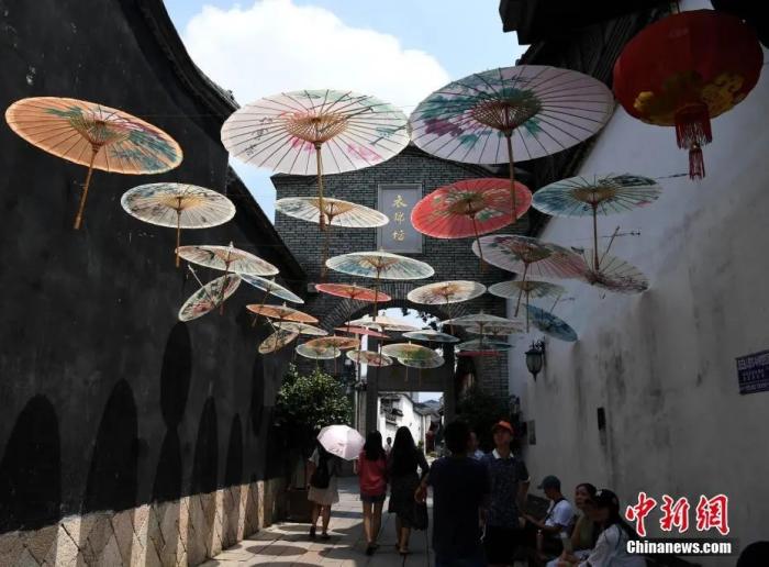 點(diǎn)擊進(jìn)入下一頁