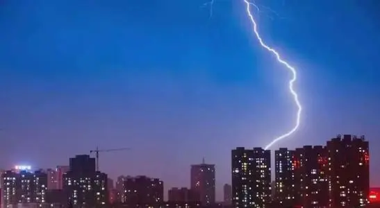 氣象專(zhuān)家解讀河南到底經(jīng)歷了怎樣的一場(chǎng)雨