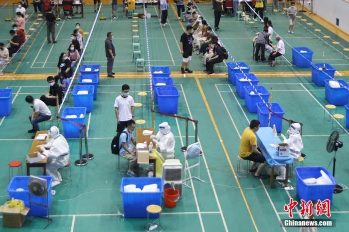 兩部門：高校師生員工返校前要提供48小時內(nèi)核酸陰性證明
