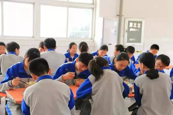 全國98%中小學(xué)實現(xiàn)封閉化管理