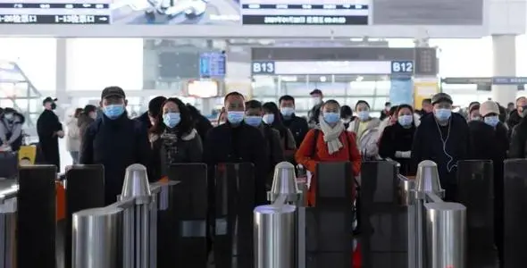 北京六大火車站：進站旅客查驗健康碼，黃碼、紅碼不得進站