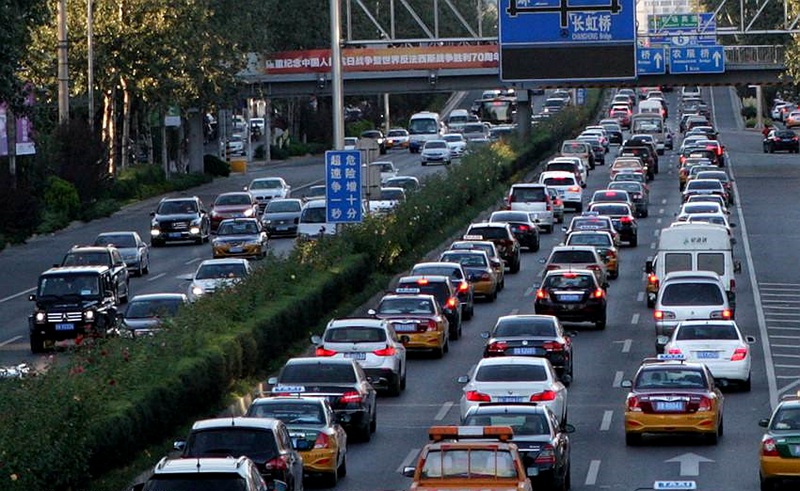 中秋節(jié)假期全國道路交通安全形勢平穩(wěn)