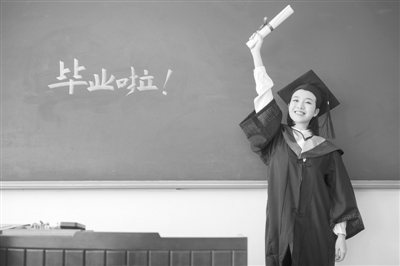 專碩學(xué)制“2變3”，給人才培養(yǎng)多點(diǎn)時(shí)間