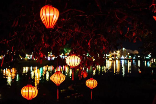 中秋假期旅游收入超371億元