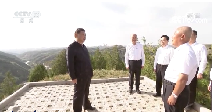 再到陜西，習(xí)近平在黃土地上關(guān)注的“紅”與“綠”