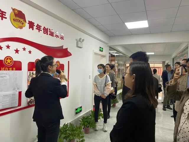 深入推進(jìn)共青團(tuán)改革 在基層檢驗(yàn)共青團(tuán)改革成效