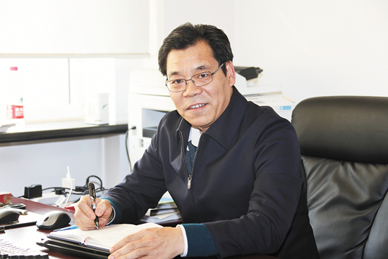 習(xí)近平新時(shí)代中國(guó)特色社會(huì)主義思想是中華文化和中國(guó)精神的時(shí)代精華