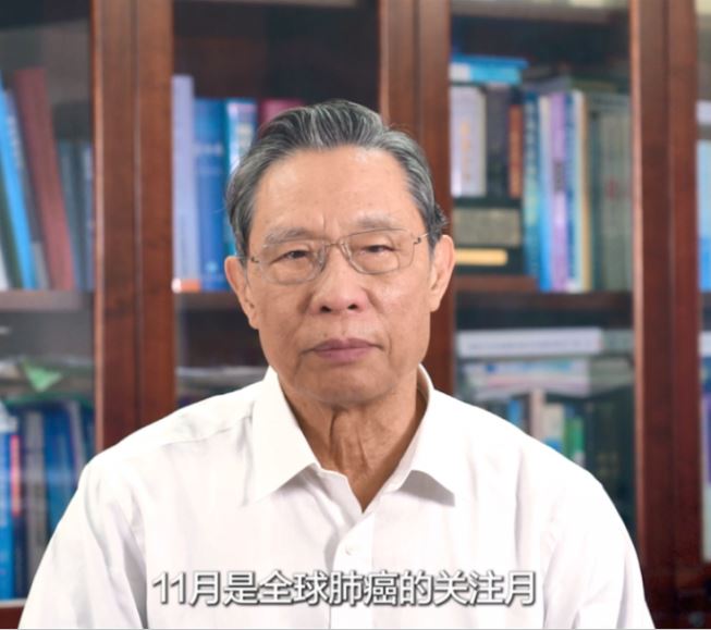女性肺癌患者80%不吸煙，為何會(huì)得肺癌？這3大殺手是……