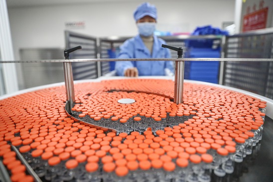 俄媒文章：美國人用疫苗當武器，中國人拿疫苗救世界