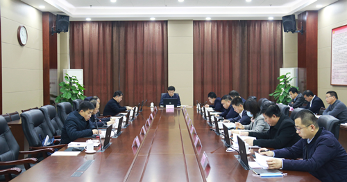 馬軍權(quán)主持召開東昌府區(qū)委常委會會議