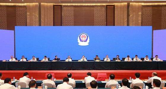 公安部、全總、團(tuán)中央聯(lián)合發(fā)布表彰決定
