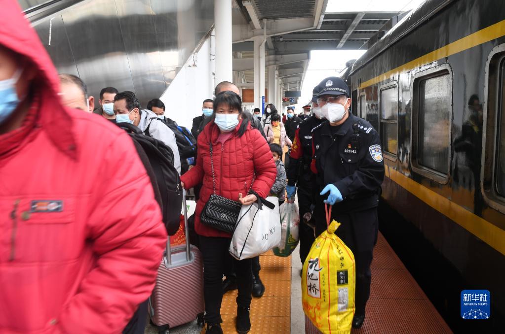 各地交通運輸部門針對返校開學優(yōu)化出行服務