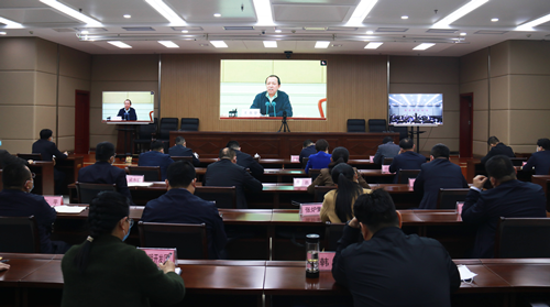 東昌府區(qū)組織收聽收看省、市疫情防控工作視頻會(huì)議  江紹華對東昌府區(qū)疫情防控工作進(jìn)行安排部署