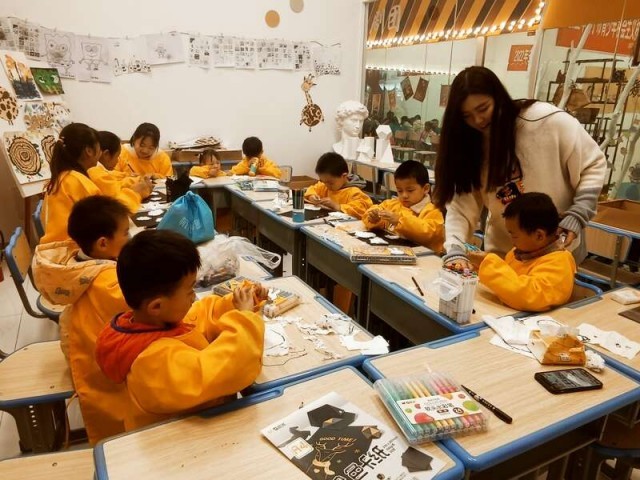 云南：3500余名寒假返鄉(xiāng)大學(xué)生參加“團(tuán)團(tuán)陪伴”服務(wù)家鄉(xiāng)少年