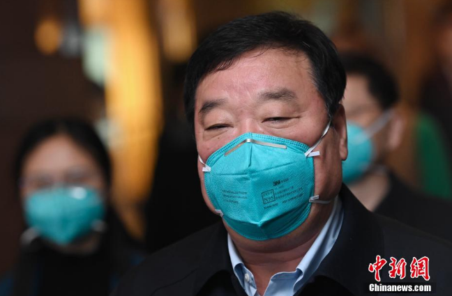 香港抗疫新措施令人鼓舞，病例指數(shù)式上升已基本被遏制——中央援港防控專家組組長梁萬年談抗疫熱點問題