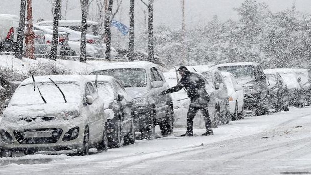 暴雪預(yù)警！北京河北等6省區(qū)市部分地區(qū)有大雪 局地暴雪