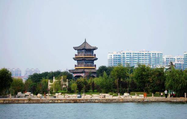 陳秀興、馬衛(wèi)紅分別來(lái)東昌府區(qū)開展巡河（湖）活動(dòng)